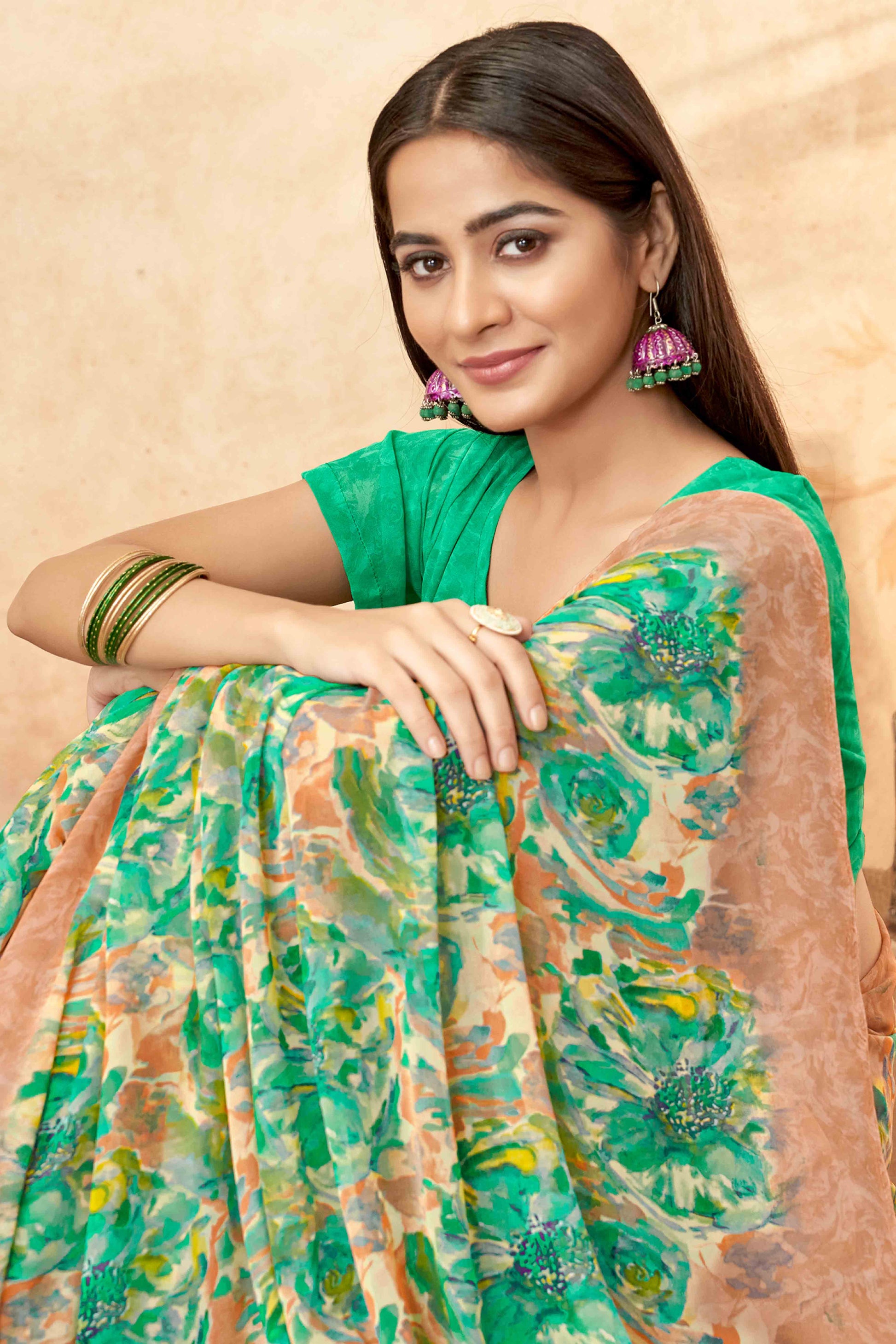 green-floral-printed-georgette-saree-17