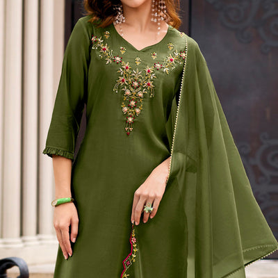 green-floral-embroidery-chanderi-silk-suit