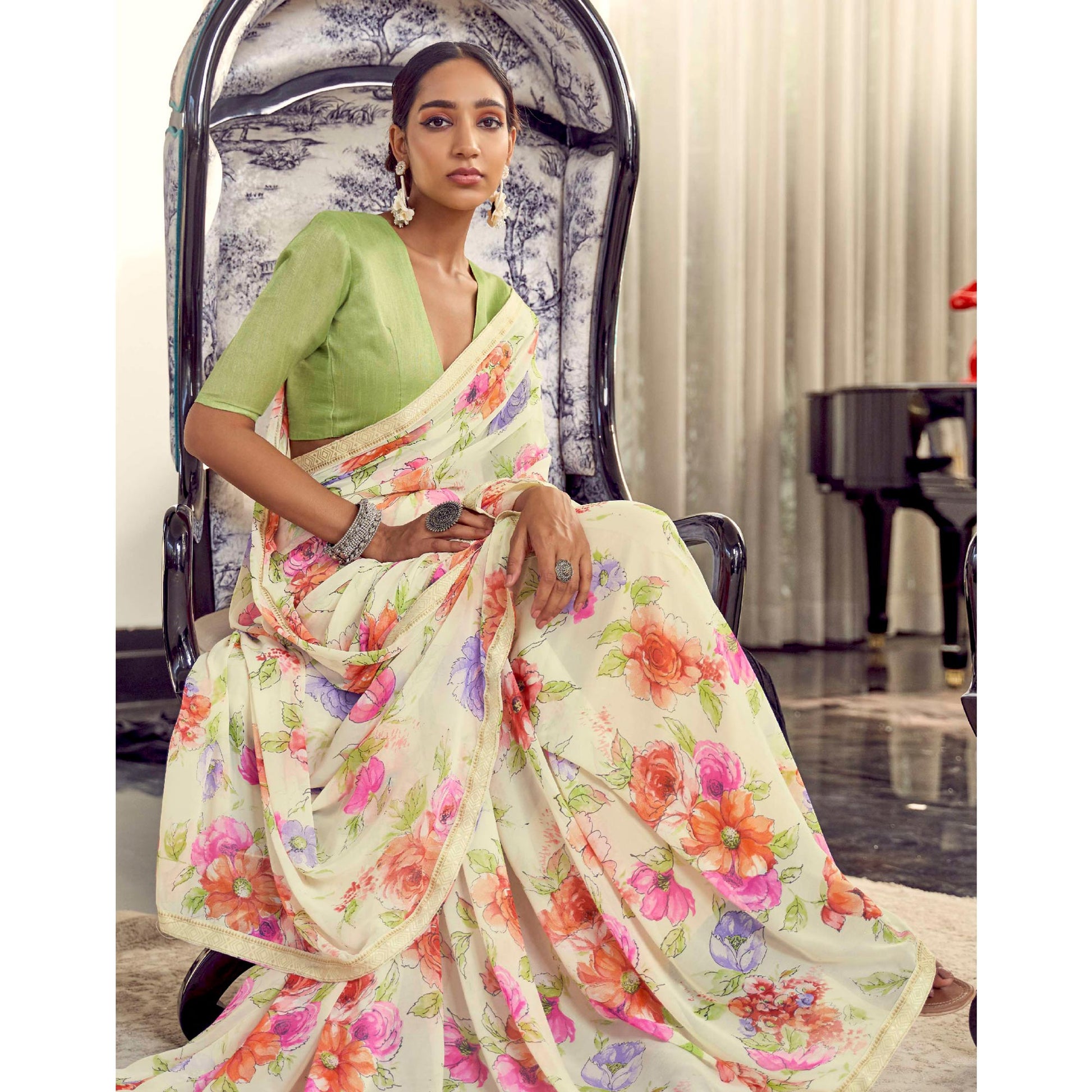 Cream Floral Printed Georgette Saree