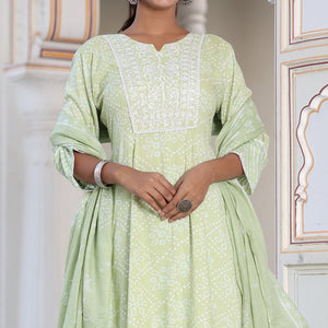 green-printed-with-embroidered-rayon-anarkali-suit
