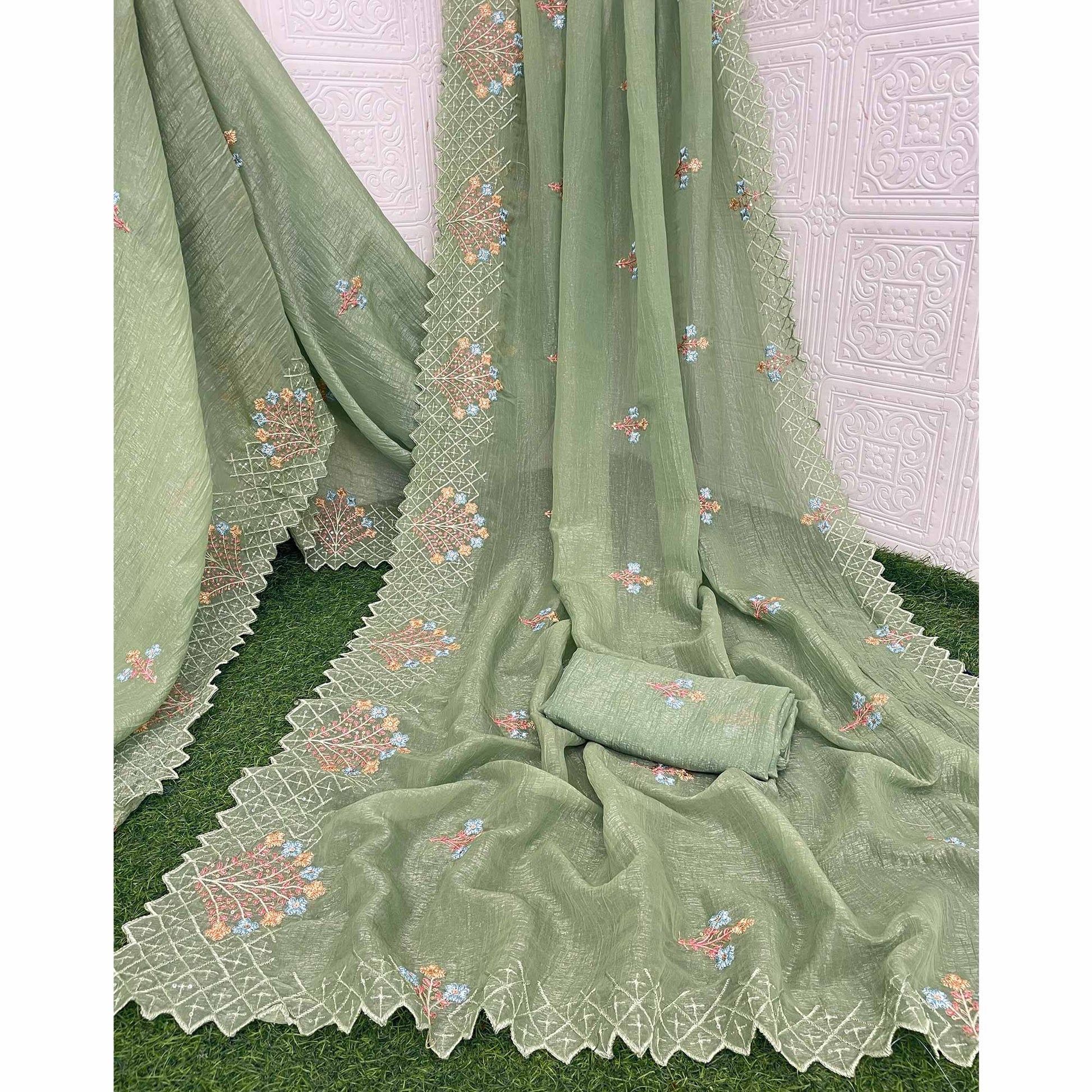 green-floral-sequins-embroidered-art-silk-crush-saree