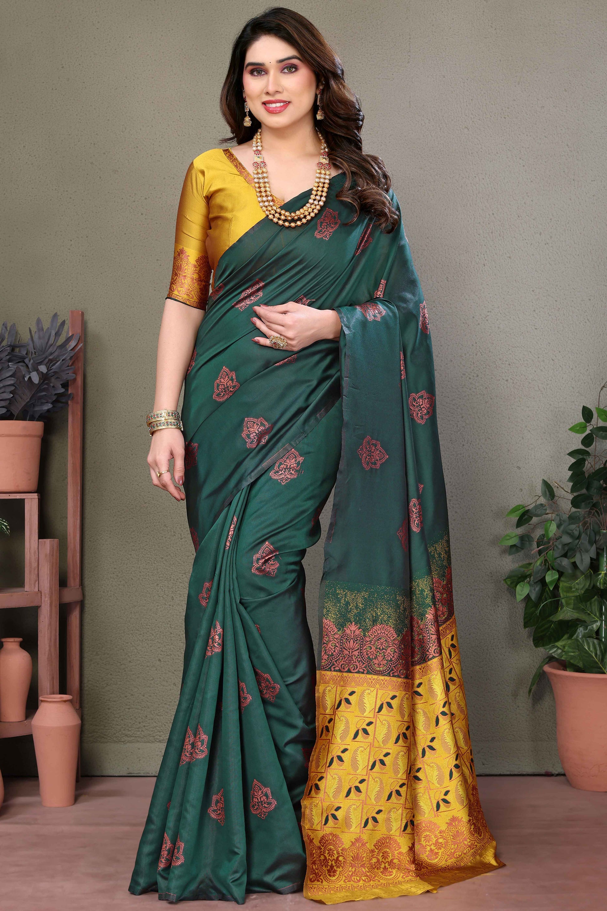 green-floral-woven-banarasi-silk-saree-8