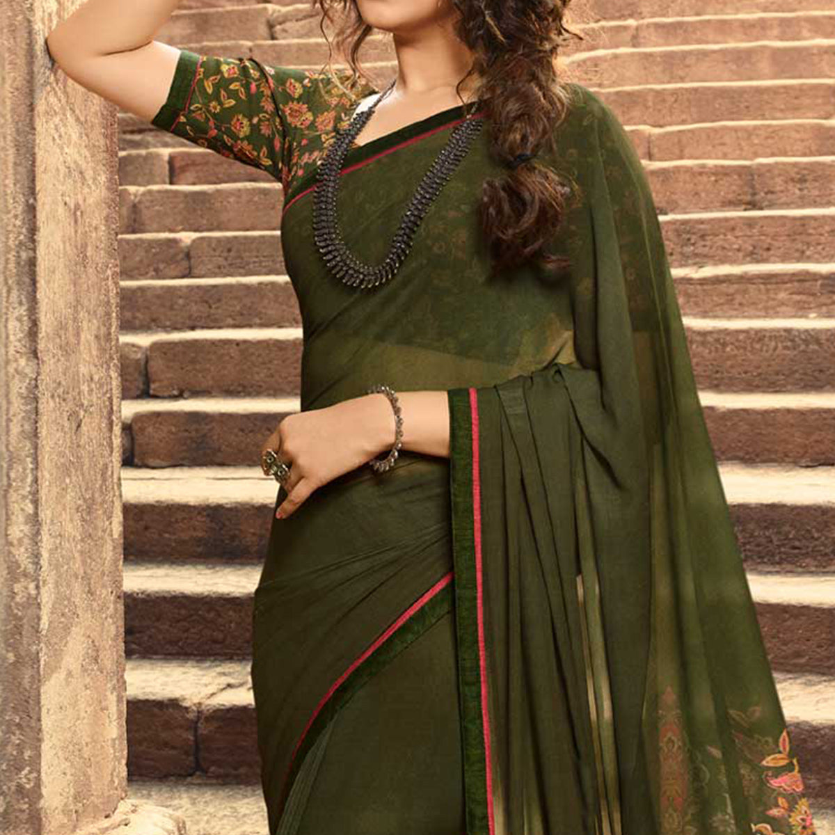 green-printed-georgette-saree-with-lace-border-4