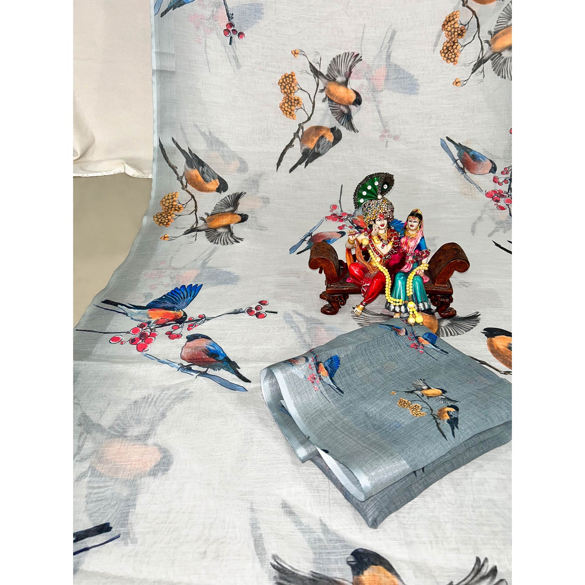 grey-floral-digital-printed-linen-saree-4