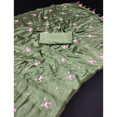 green-floral-embroidered-vichitra-silk-saree-3