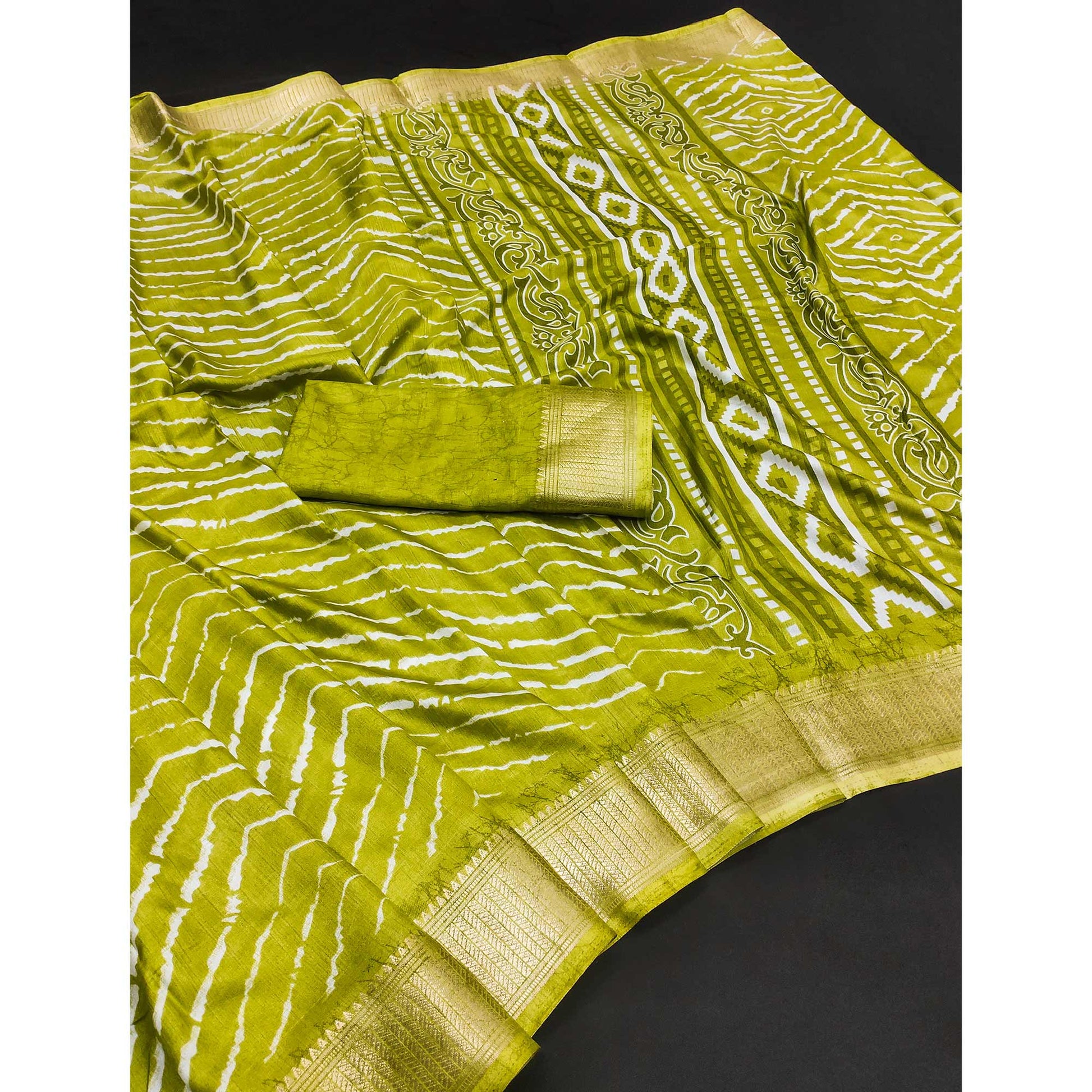 green-lehriya-printed-dola-silk-saree-with-zari-border