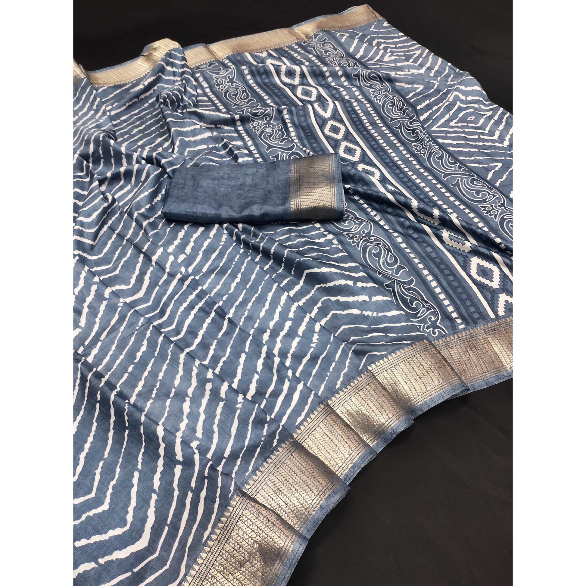 grey-lehriya-printed-dola-silk-saree-with-zari-border