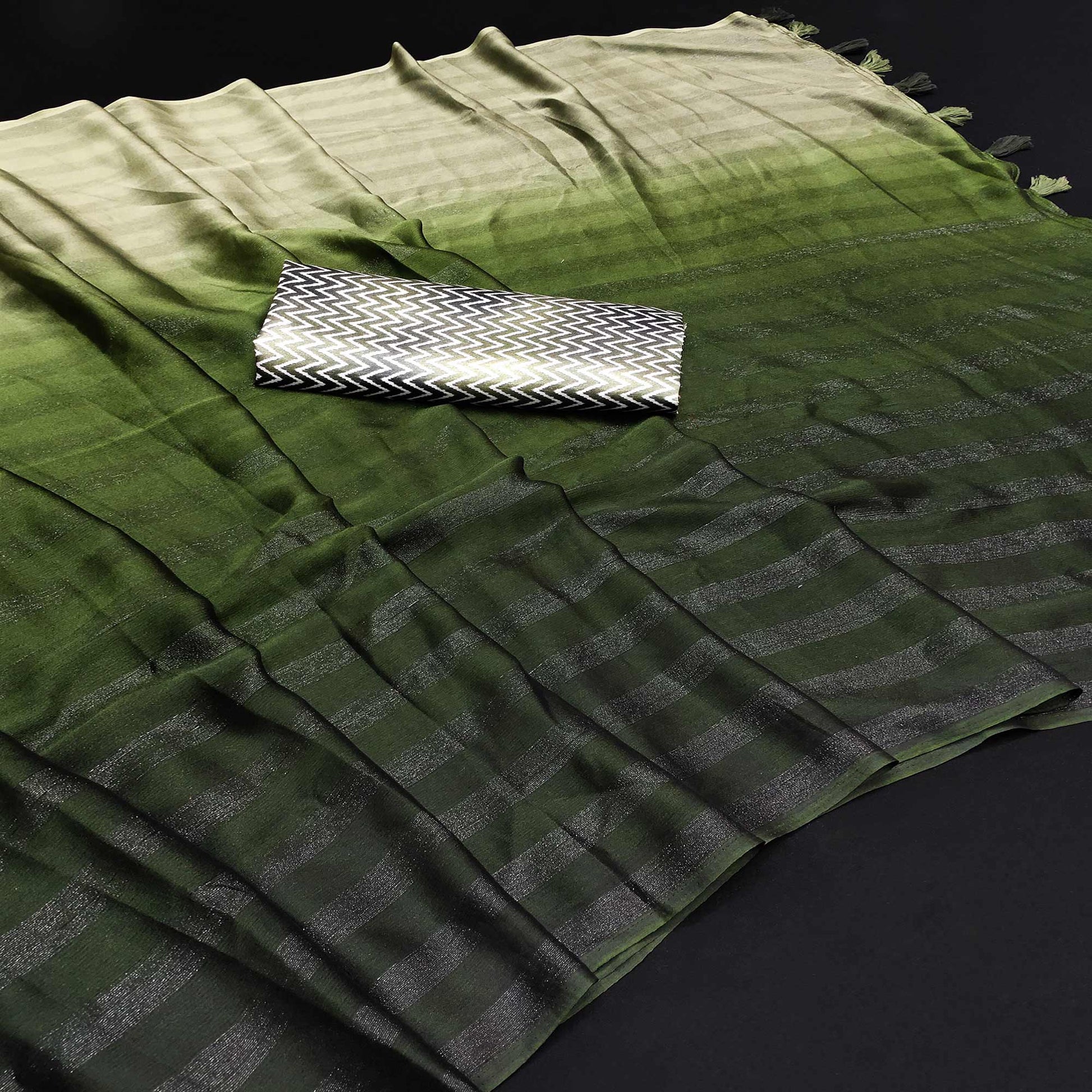 green-woven-art-silk-saree-with-tassels-20