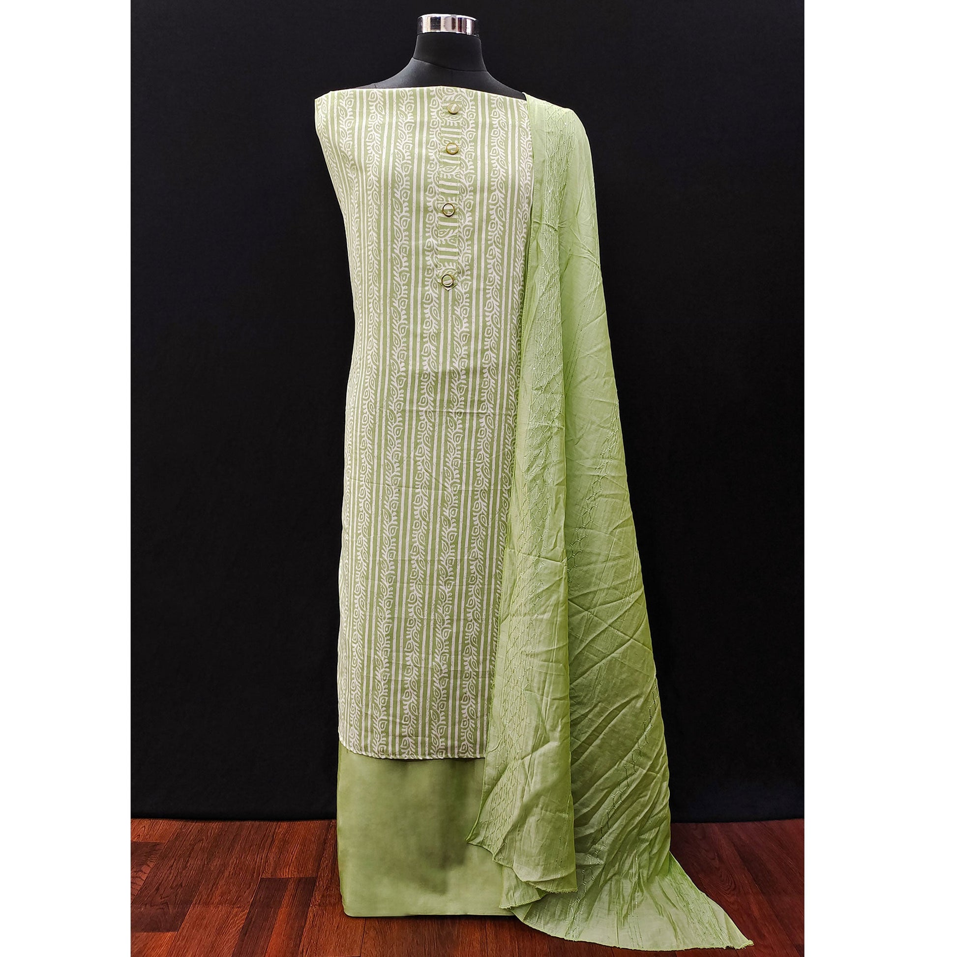 green-printed-pure-cotton-dress-material-18