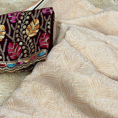 Cream Floral Printed Georgette Saree