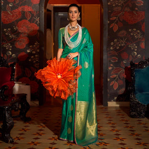 green-zari-work-woven-mulberry-silk-saree