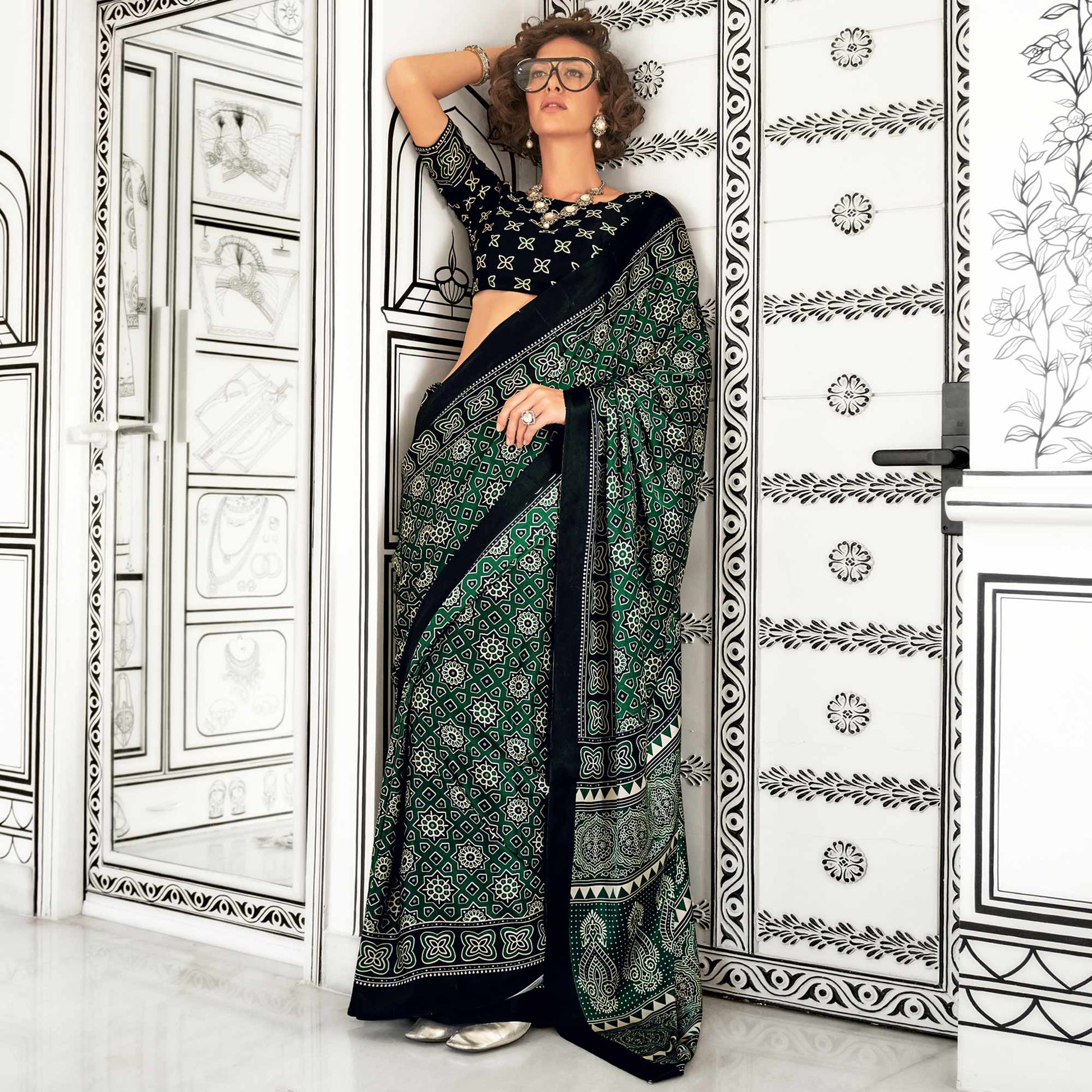 green-printed-crepe-saree-3