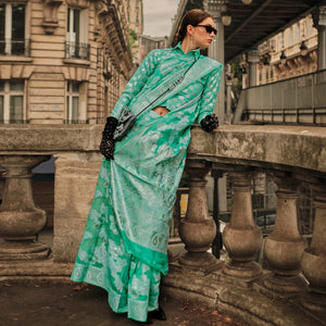 green-woven-organza-saree-7