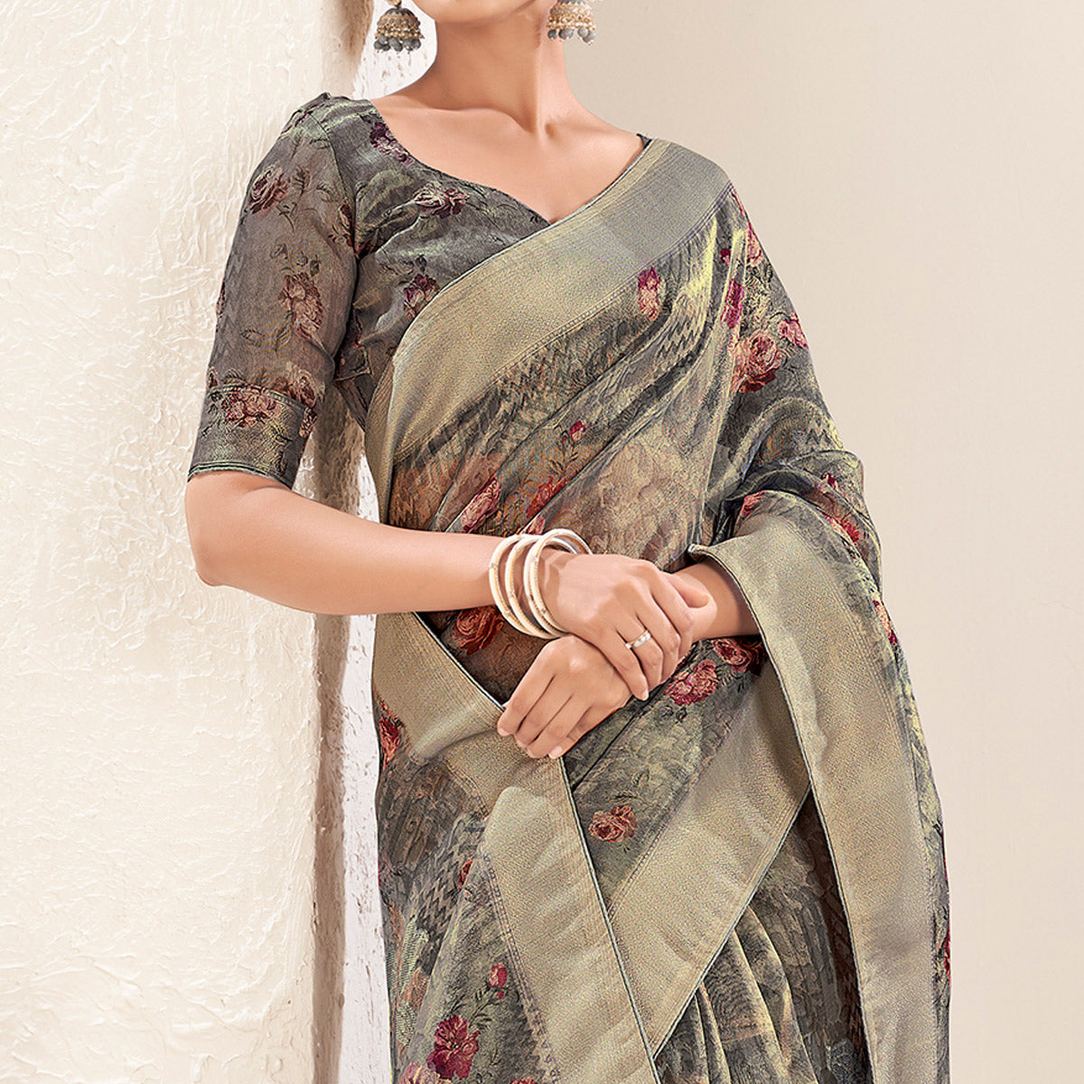 grey-floral-digital-printed-tissue-saree-with-tassels