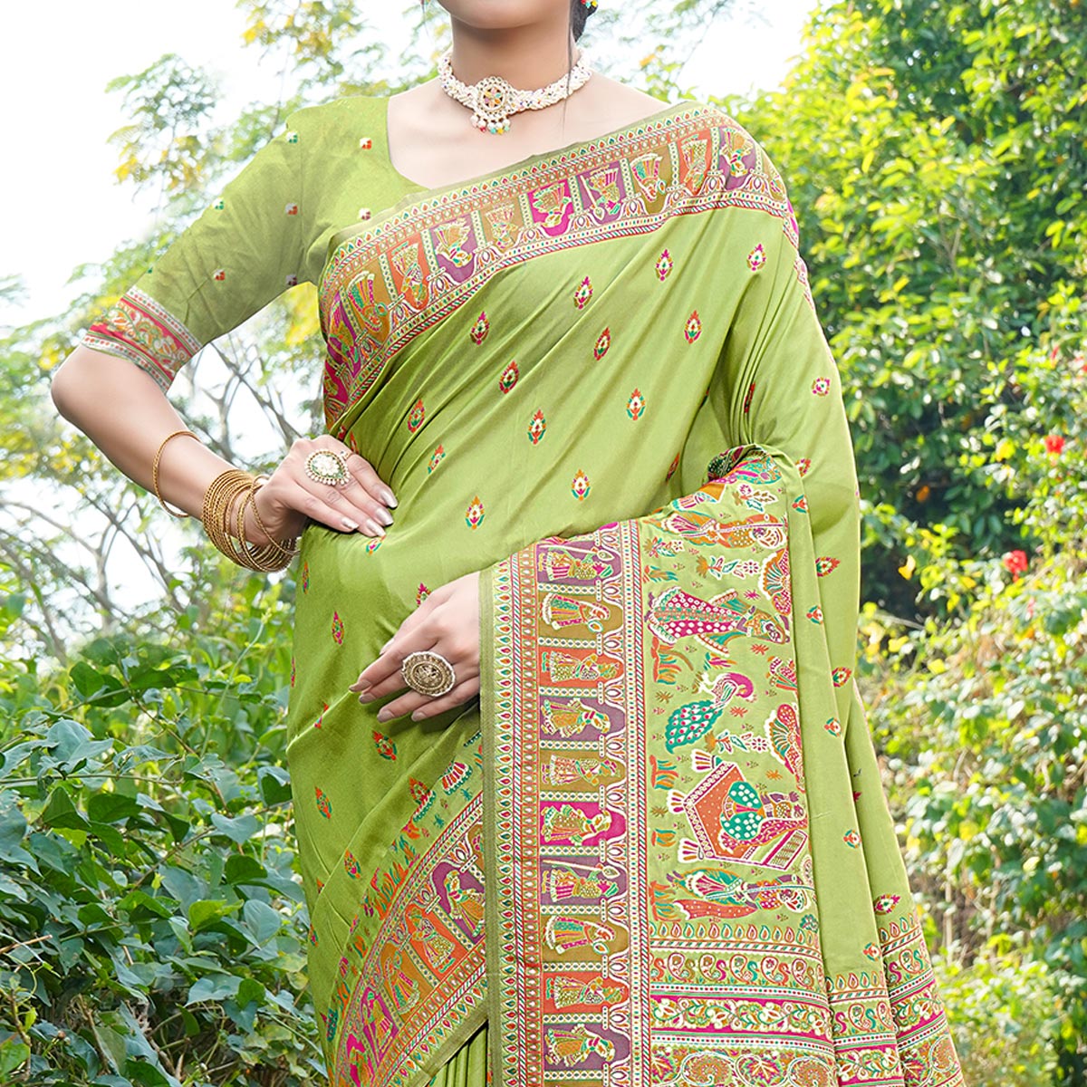 11green-woven-pure-silk-saree