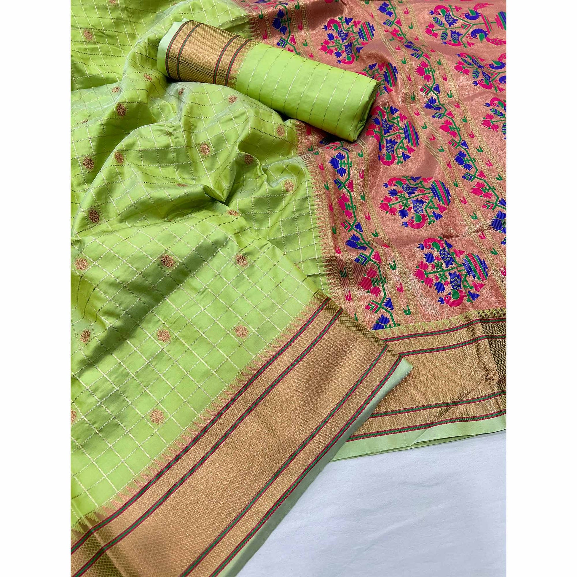 green-floral-woven-zari-checks-art-silk-saree