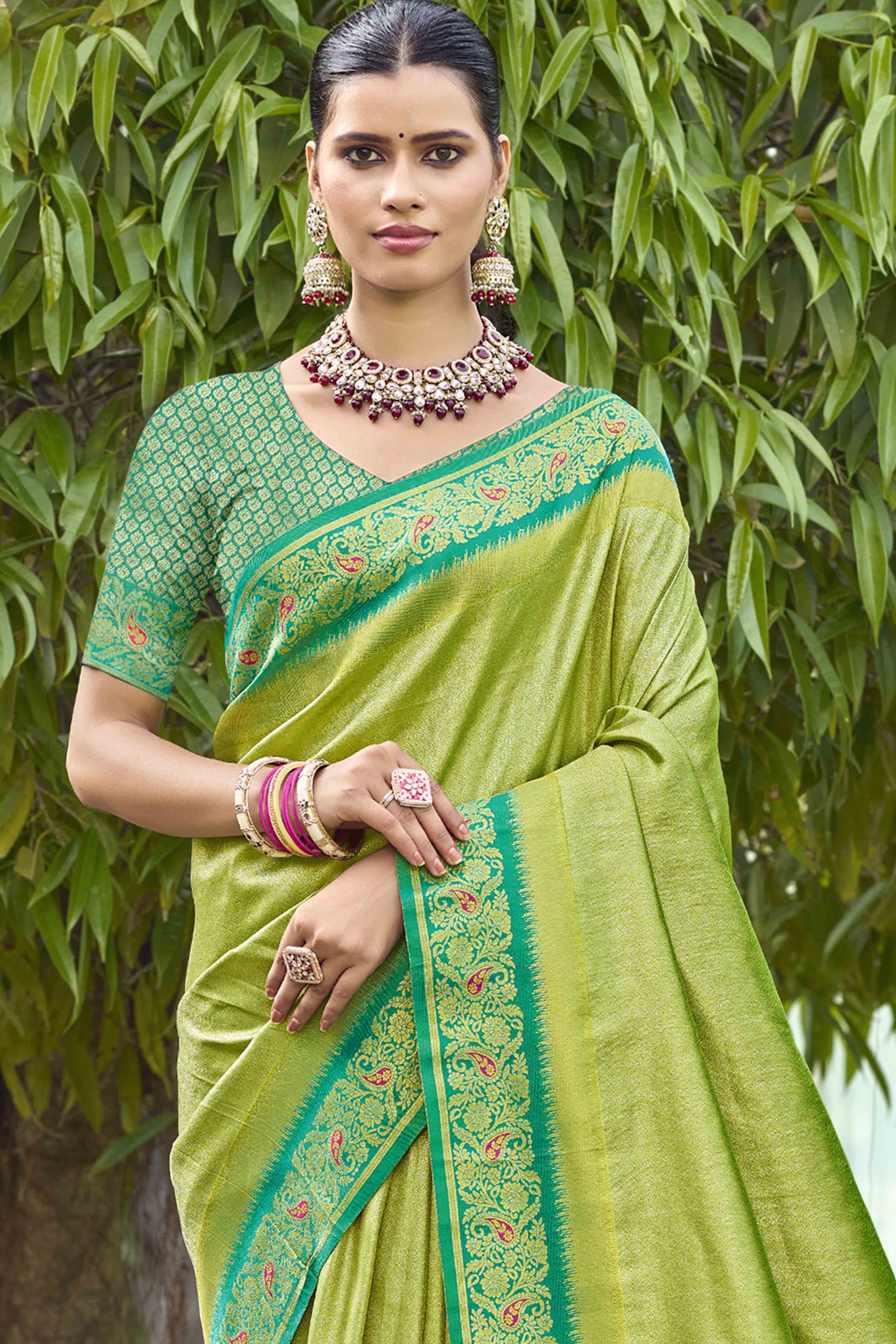 green-zari-weaving-organza-saree