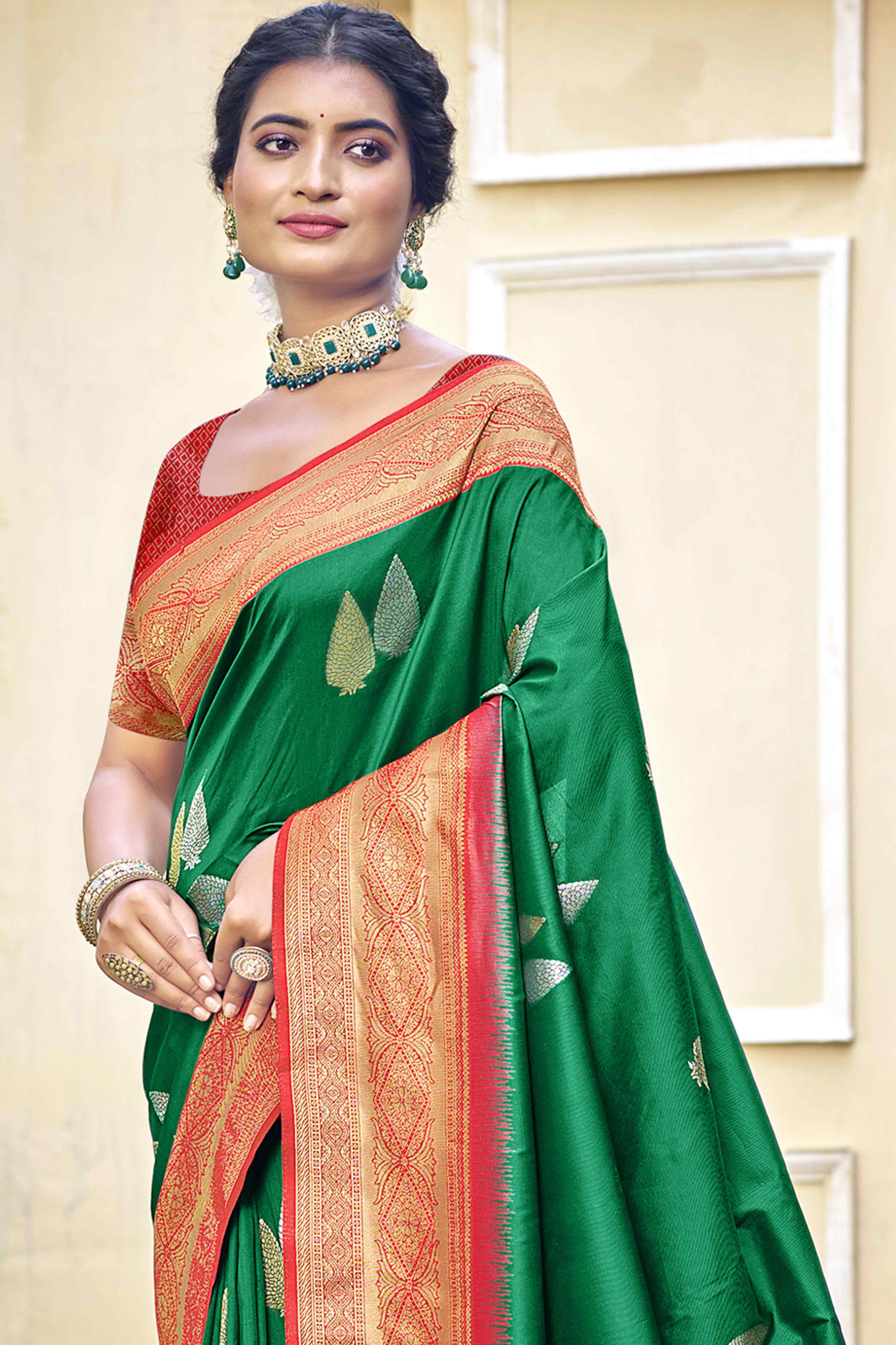 green-woven-banarasi-silk-saree-with-tassels-19