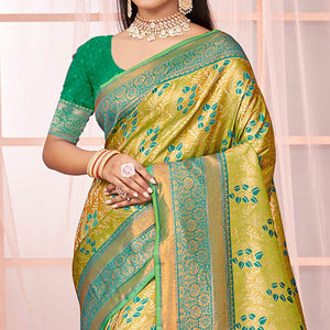 green-floral-woven-kanjivaram-silk-saree-with-tassels-3