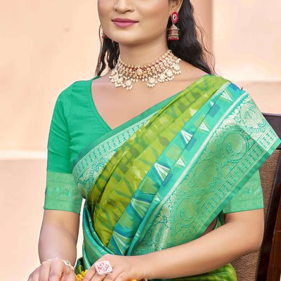 green-rama-woven-cotton-silk-saree-with-tassels