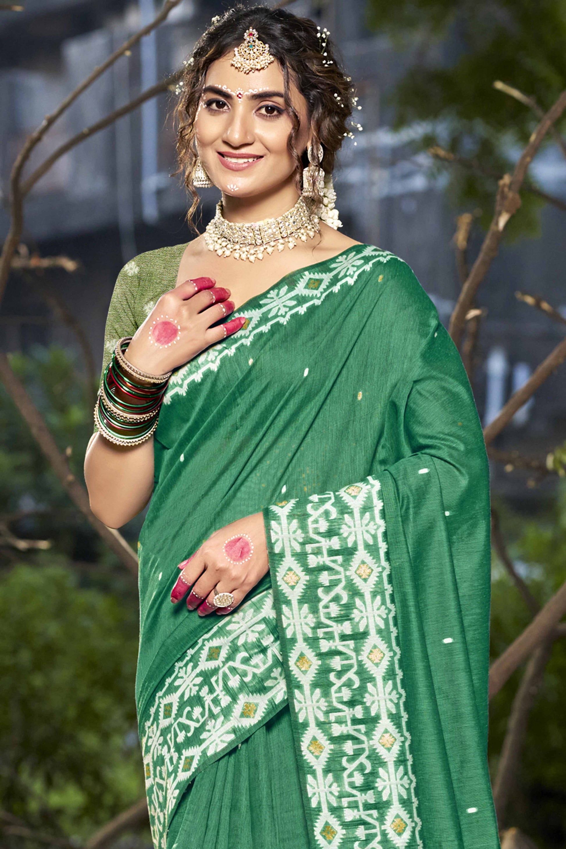 green-woven-linen-cotton-saree-with-tassels-8