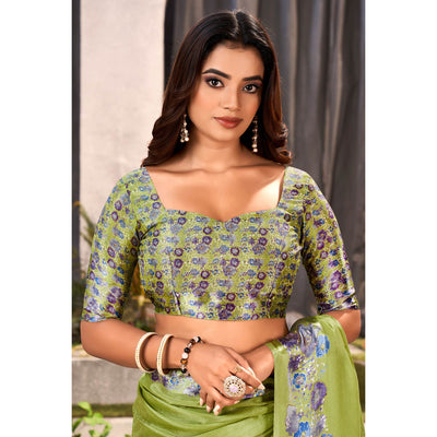 1green-floral-foil-printed-chiffon-saree-with-tassels