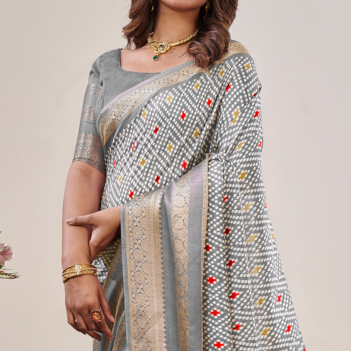 grey-ikkat-printed-with-jacquard-border-cotton-silk-saree