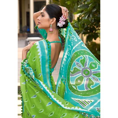green-printed-pure-cotton-saree-with-pum-pum-border