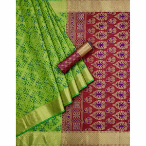 green-floral-woven-art-silk-saree-7