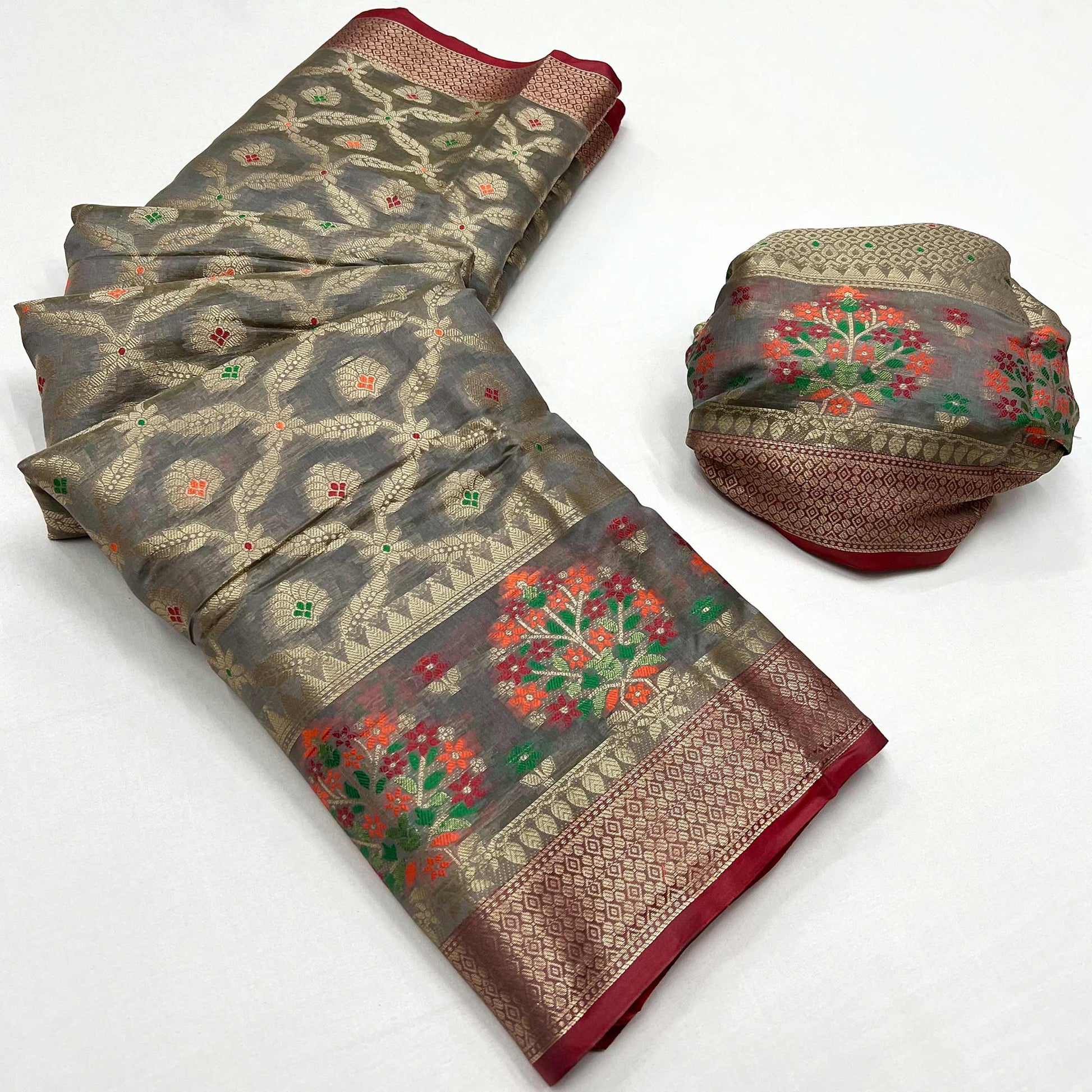 grey-floral-woven-organza-saree-7