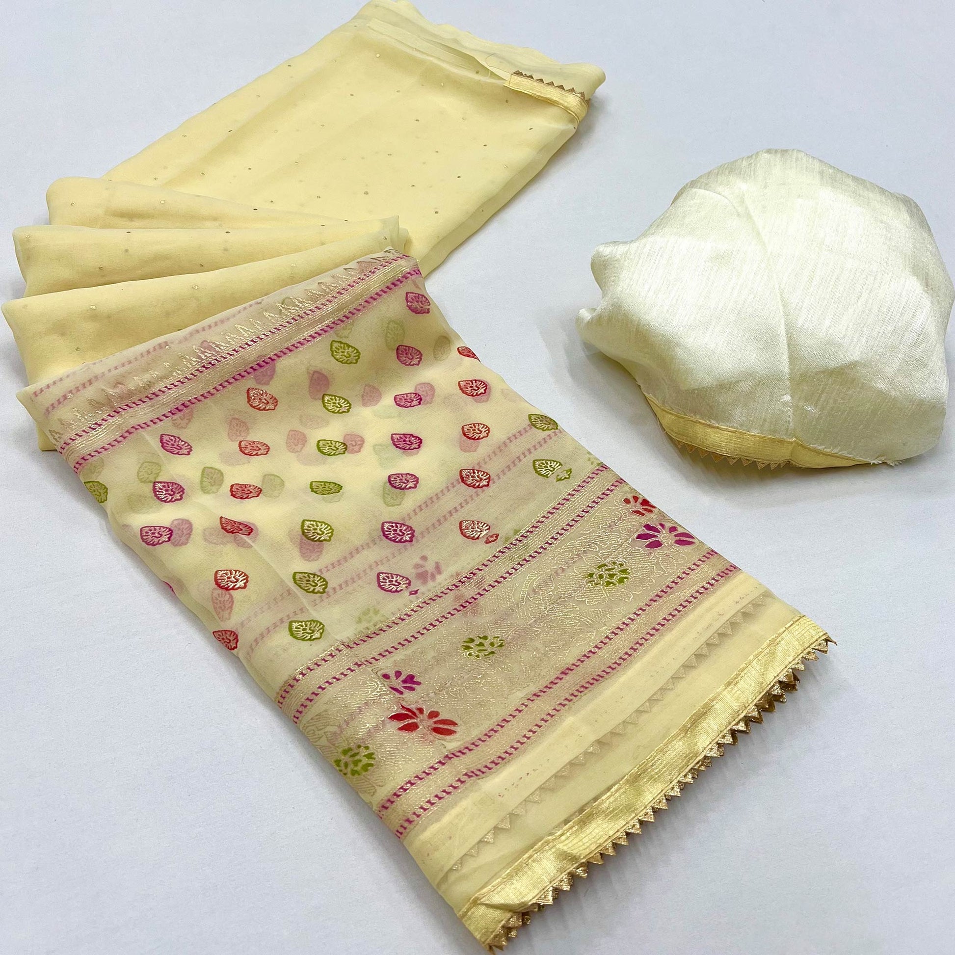 Cream Foil Printed Georgette Saree