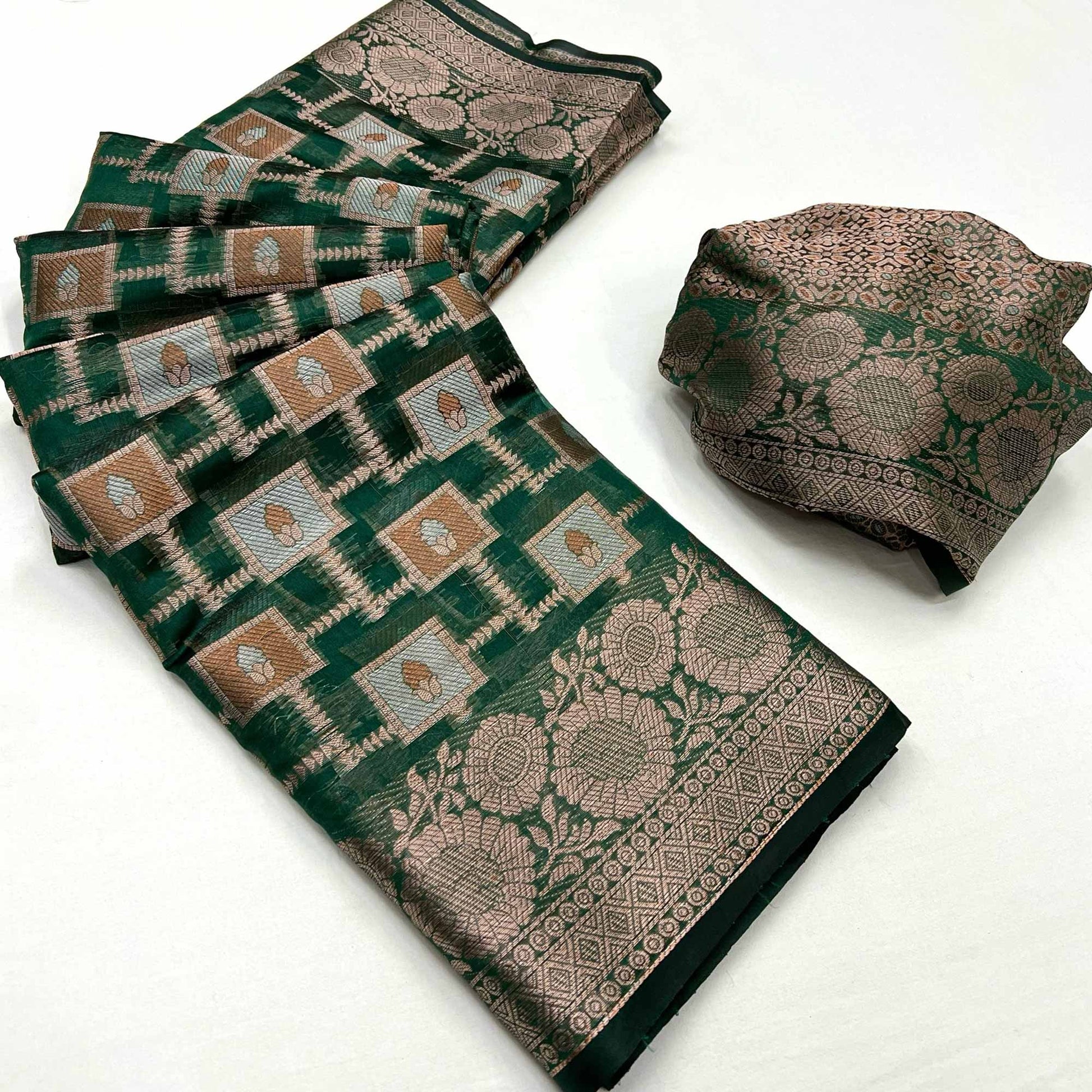 green-floral-woven-organza-saree-9