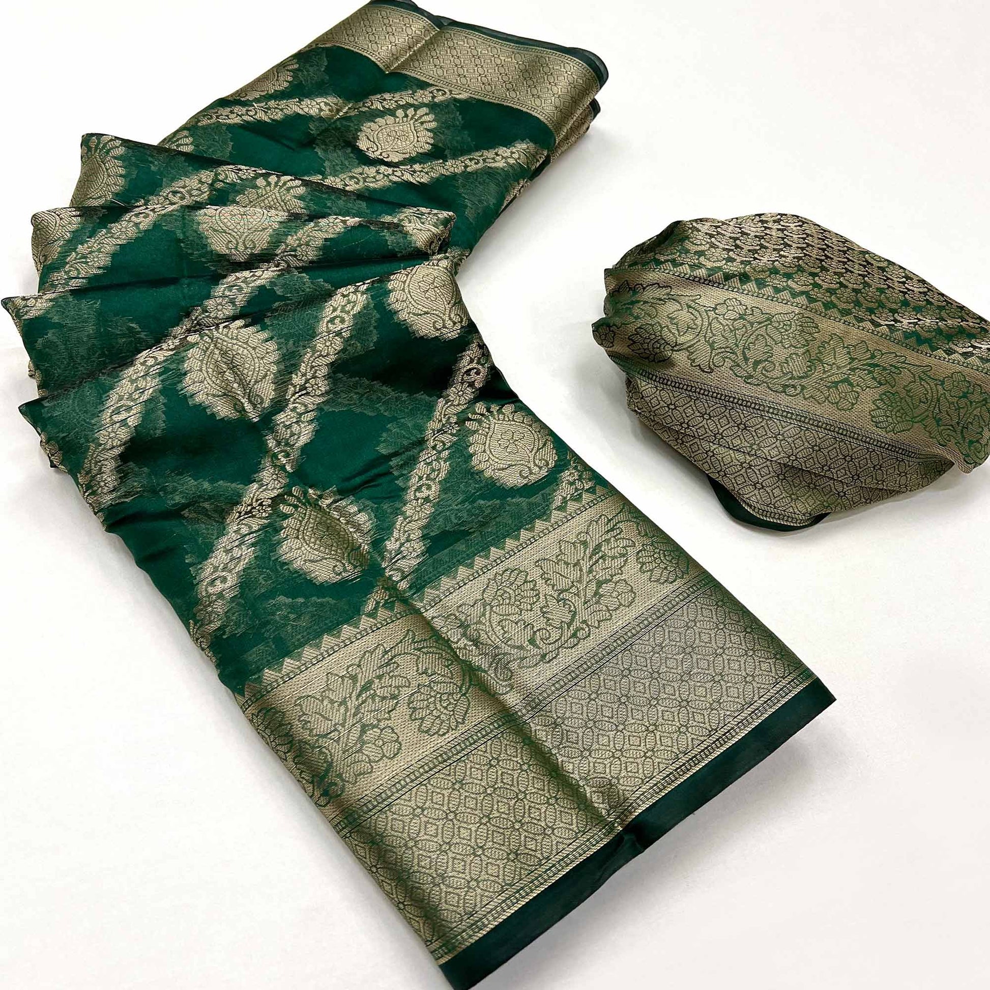 green-floral-woven-organza-saree-10