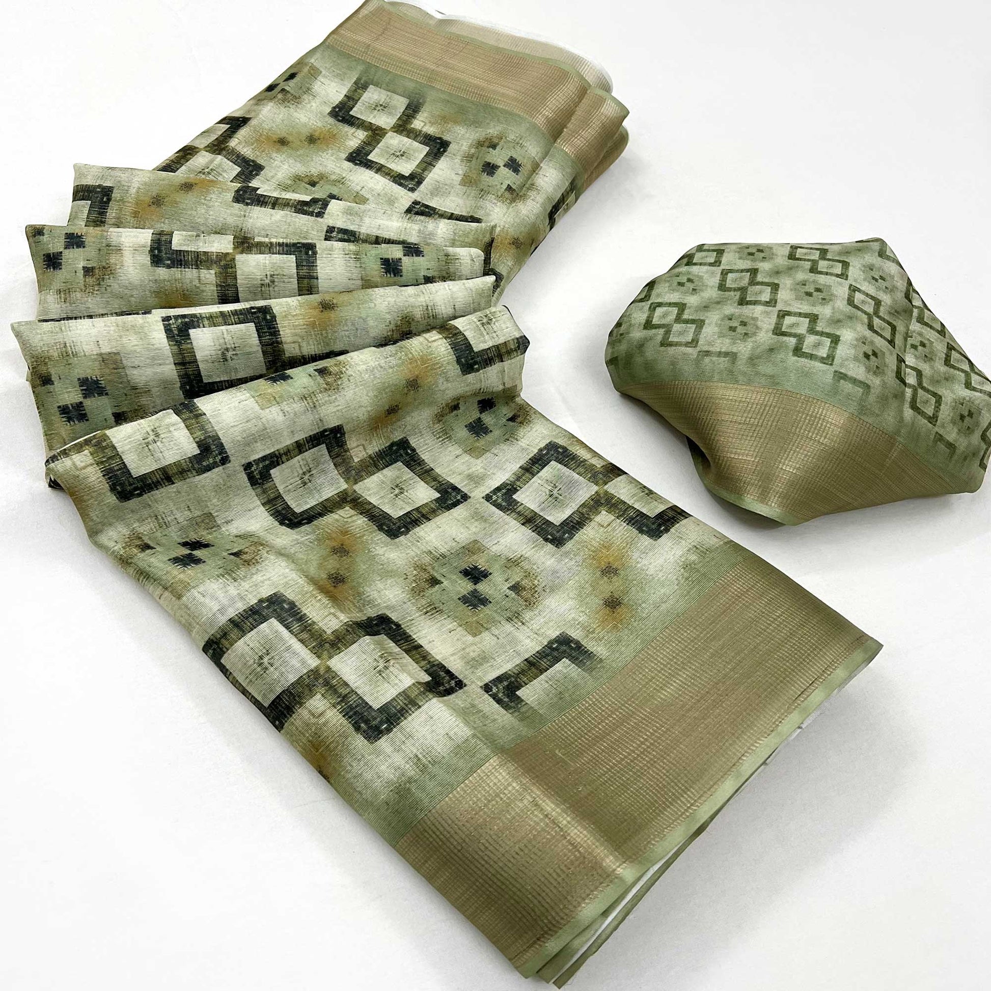 green-geometric-printed-cotton-blend-saree