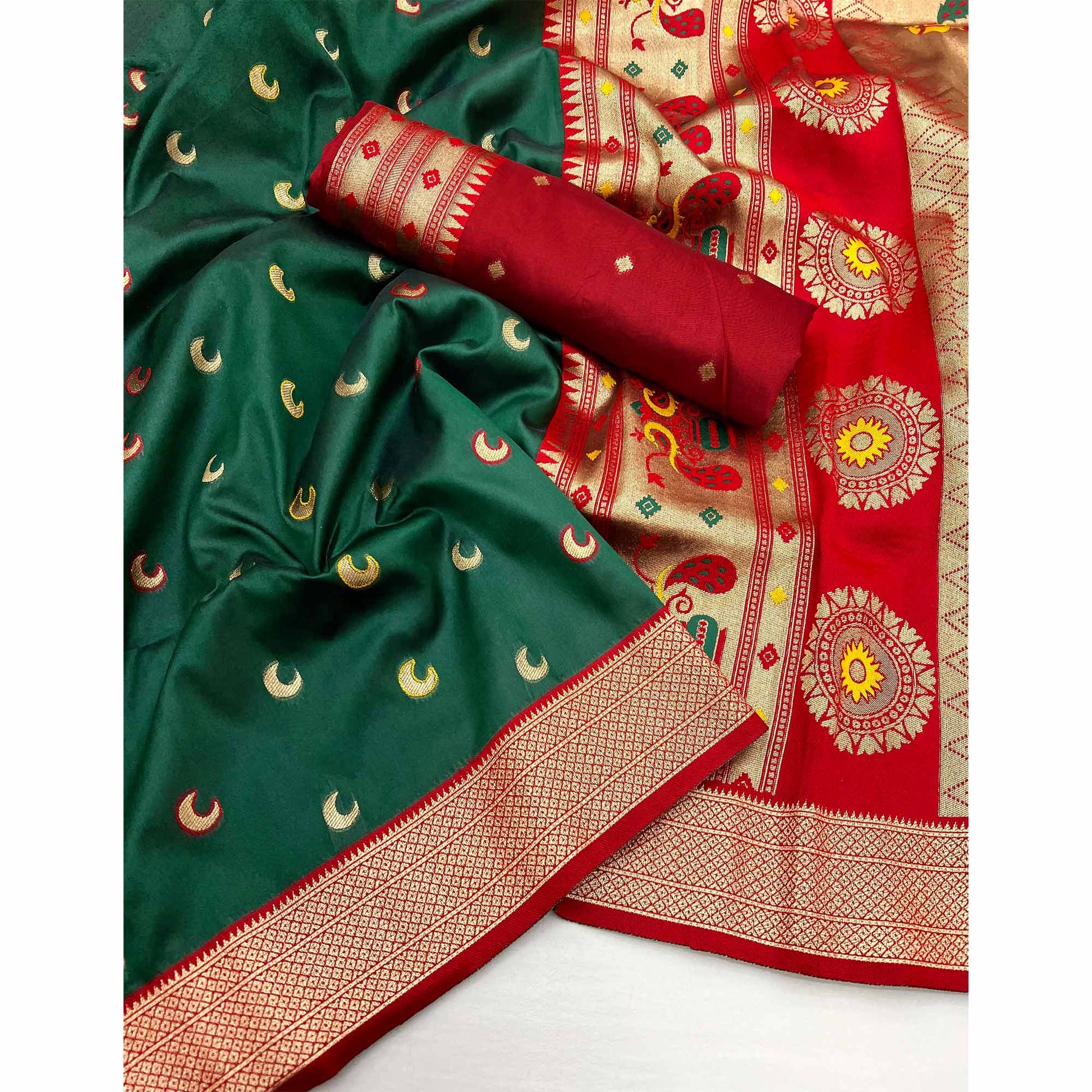 green-woven-pure-silk-paithani-saree-8