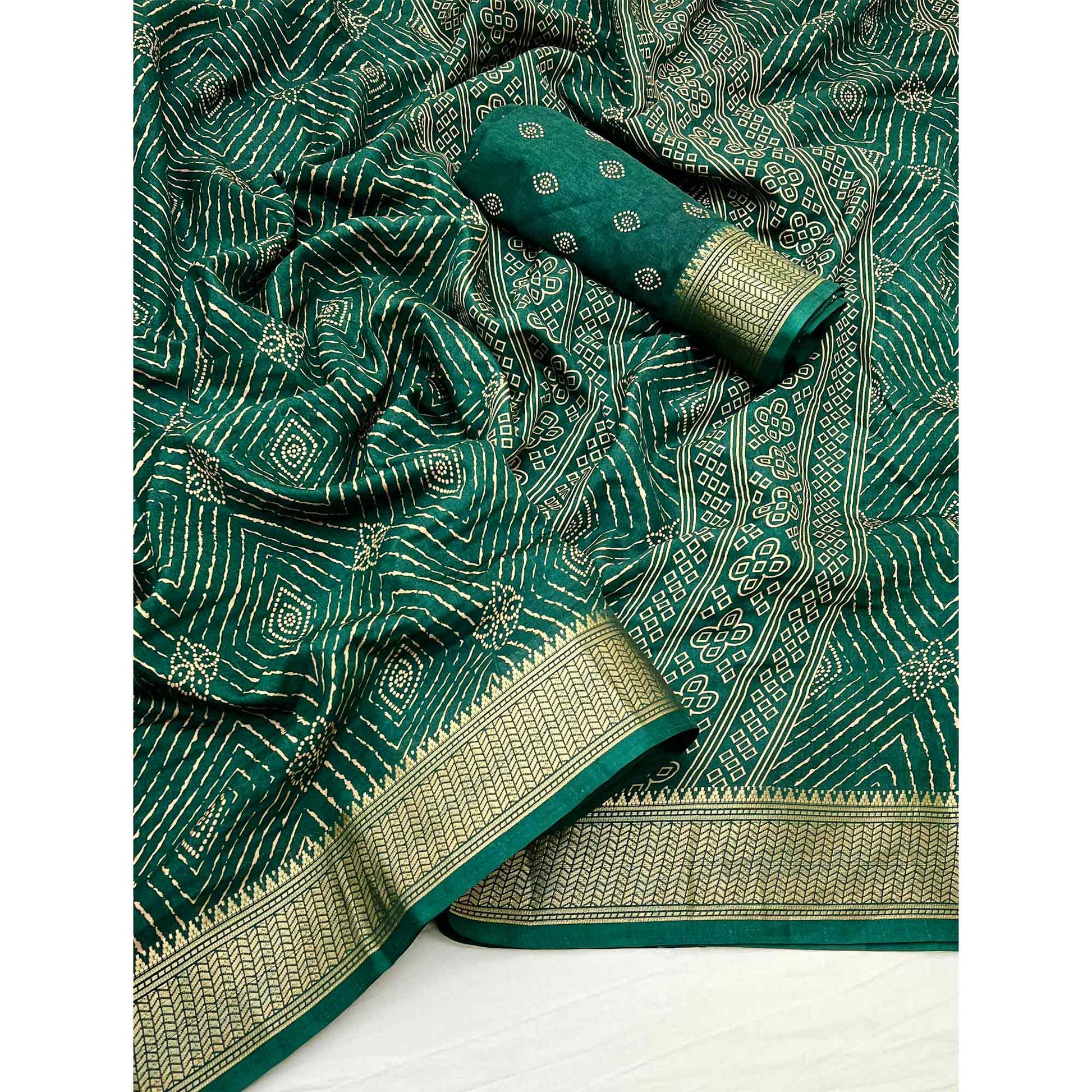 green-geometric-printed-dola-silk-saree-with-jacquard-border-20
