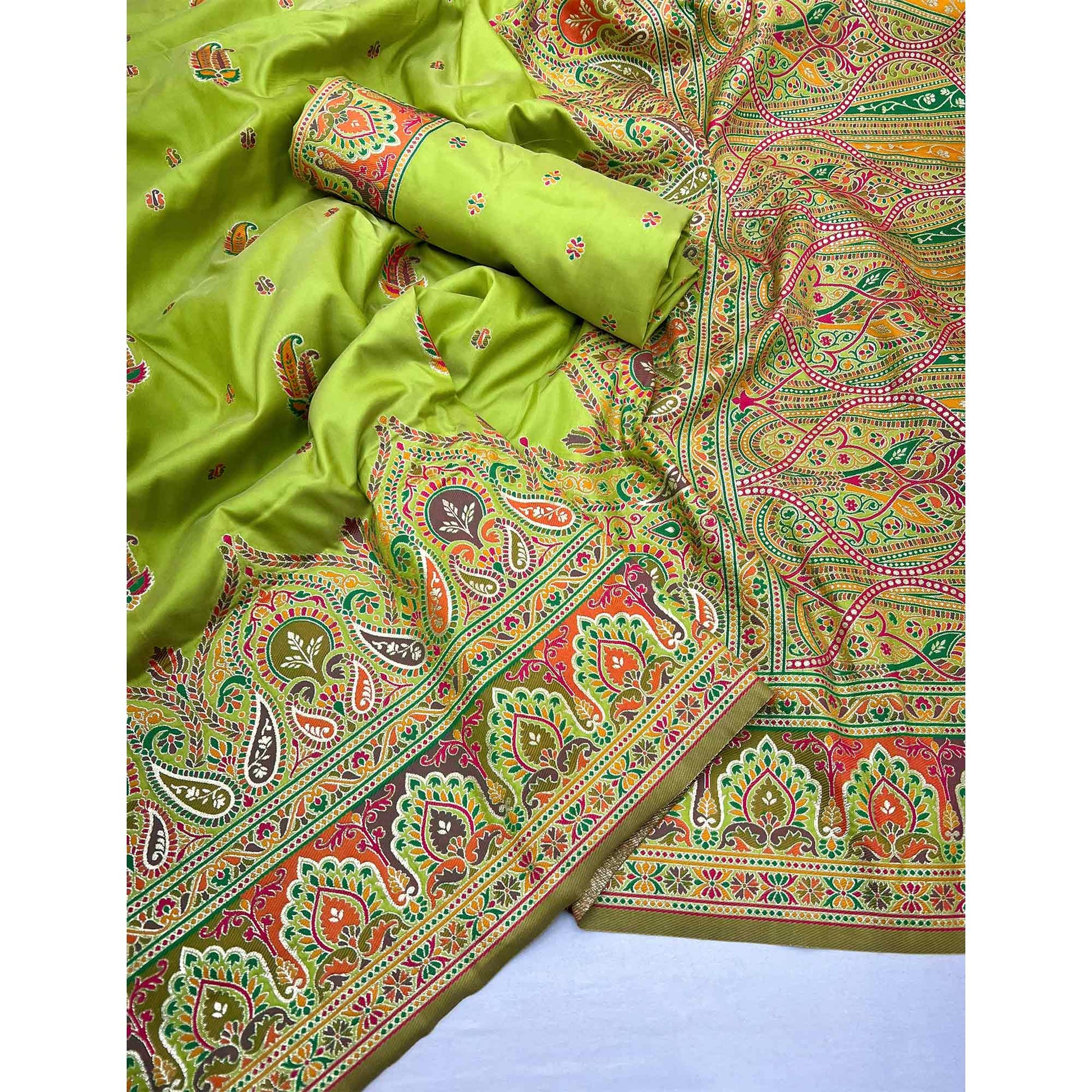 green-floral-woven-pure-silk-pashmina-saree