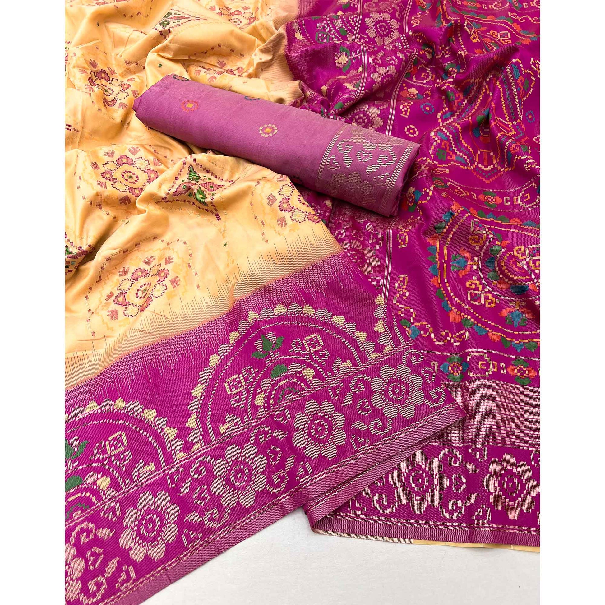 Cream & Pink Floral Woven Pure Silk Saree