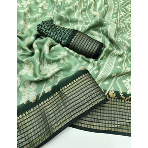 green-floral-printed-georgette-saree-with-woven-border-39