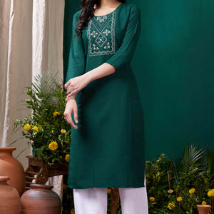 green-yoke-embroidered-pure-cotton-straight-kurti-2