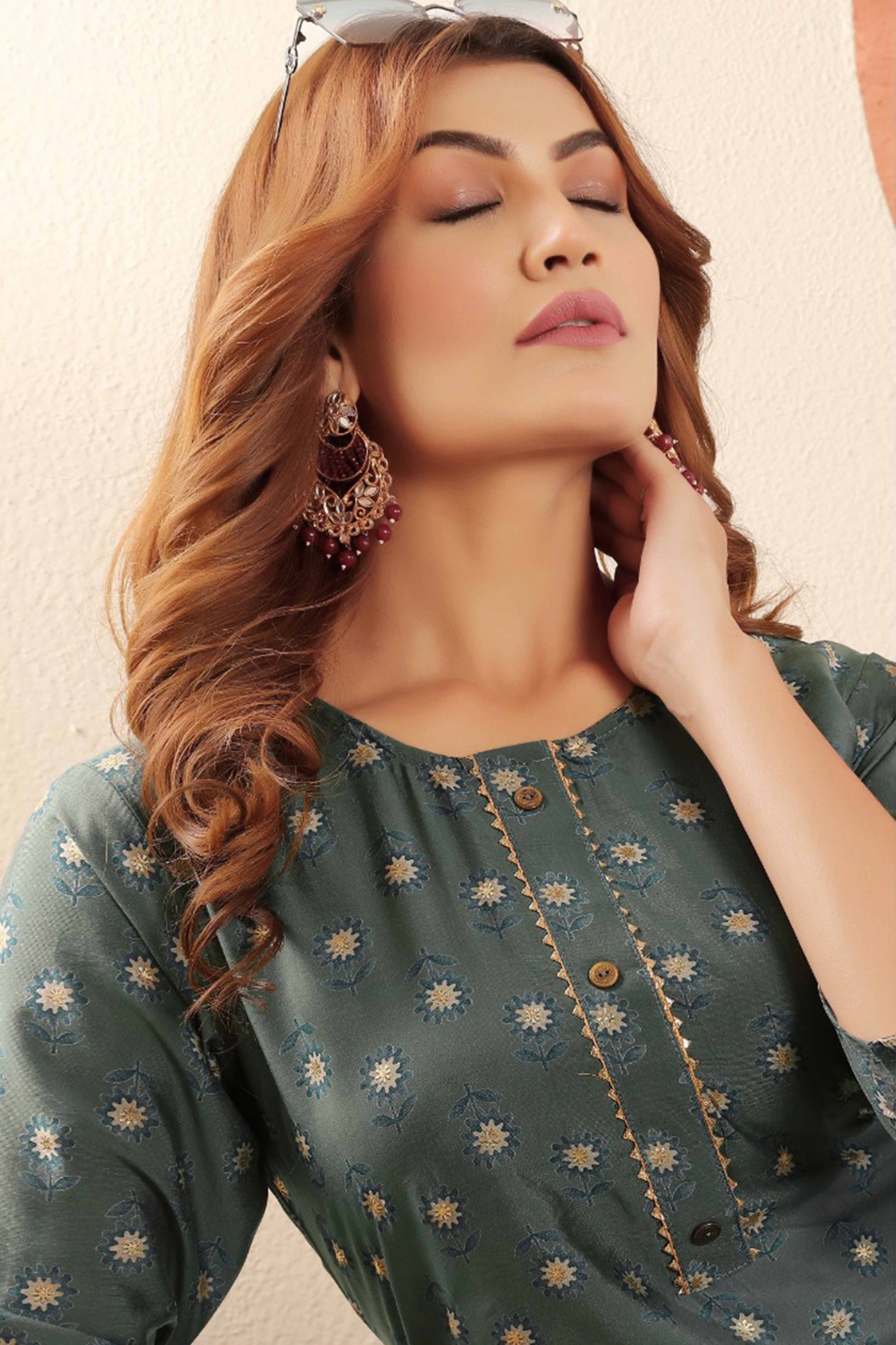 grey-floral-foil-printed-muslin-viscose-kurti