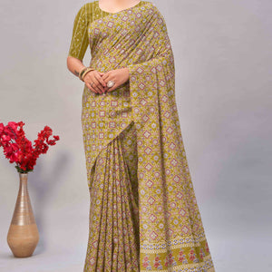 green-ajrakh-printed-cotton-blend-saree-39