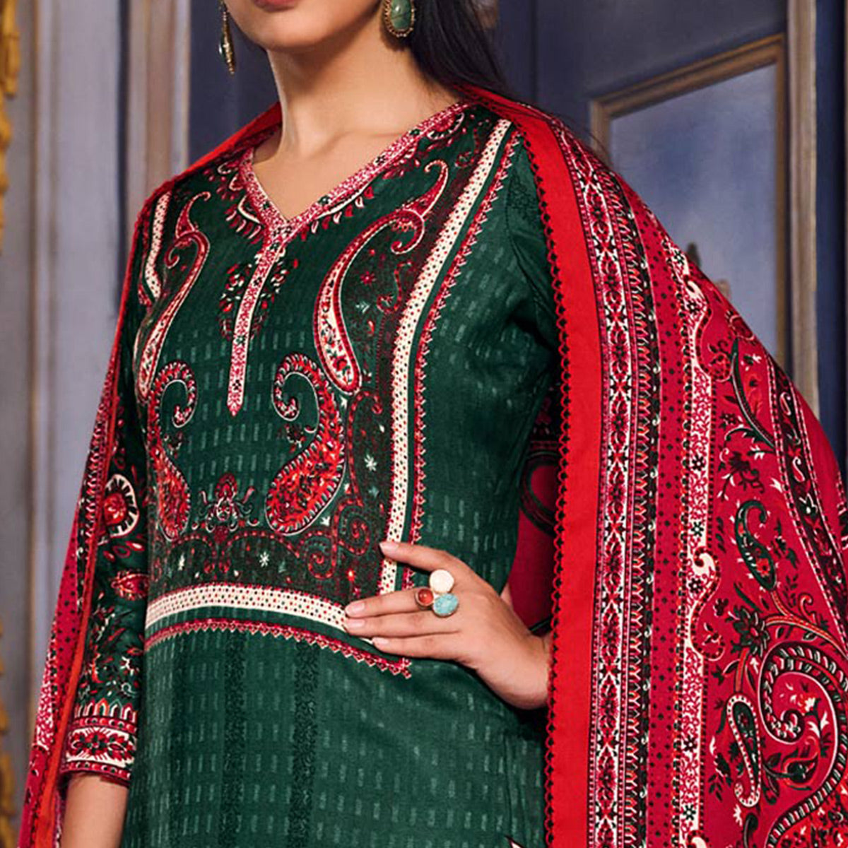 green-digital-printed-pashmina-woolen-suit-1