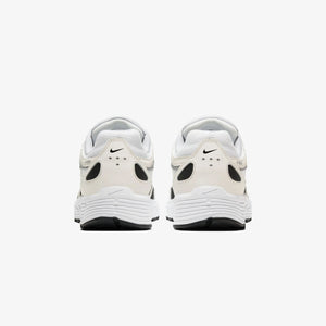 Nike | P-6000  { SAIL/WHITE-WOLF GREY-METALLIC SILVER