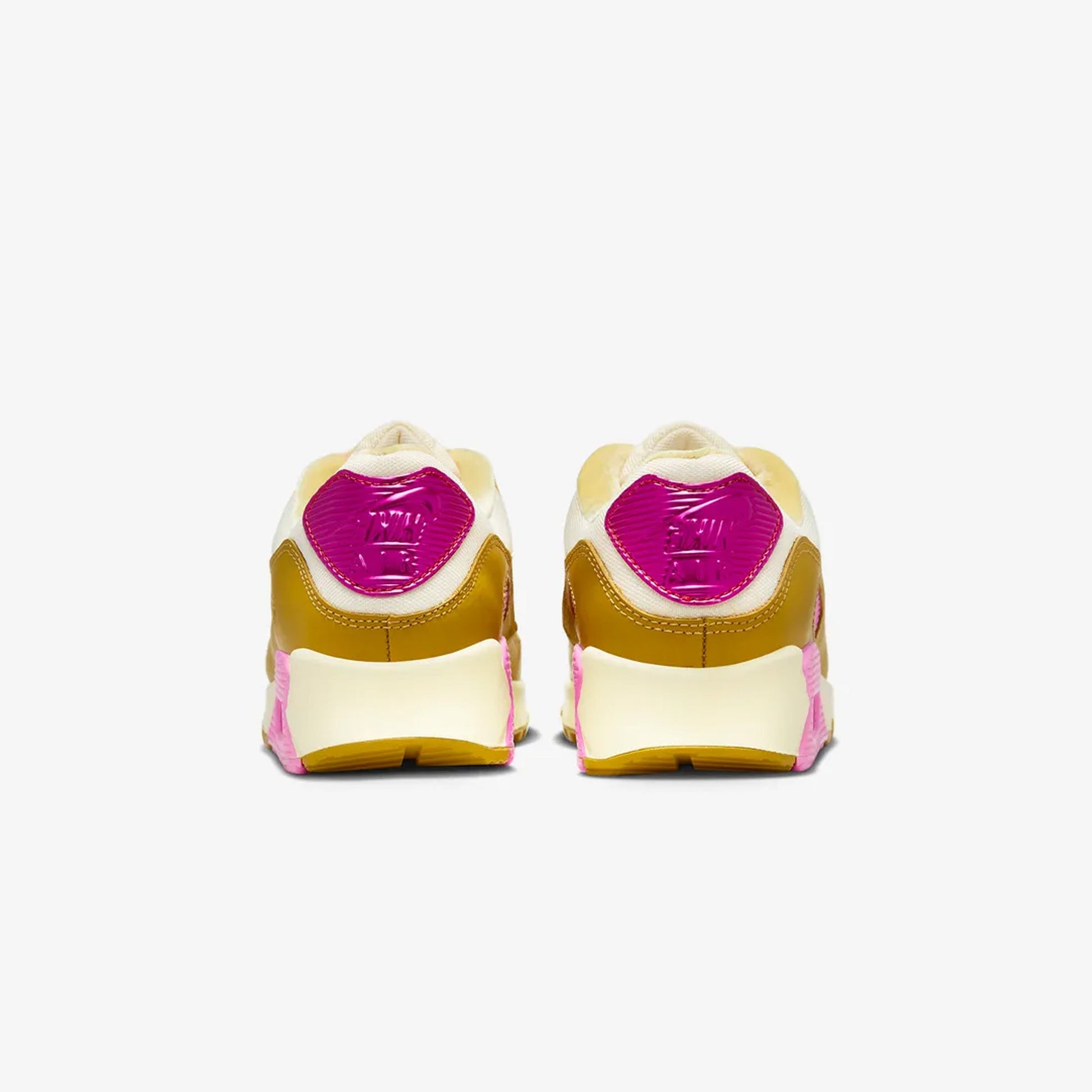 Nike | AIR MAX 90 SE  { COCONUT MILK/PLAYFUL PINK-SATURN GOLD