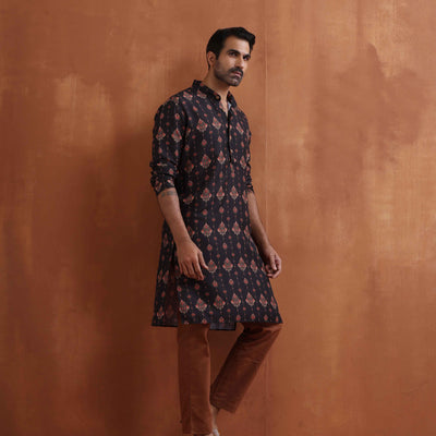 trueBrowns Men's Black Printed Kurta