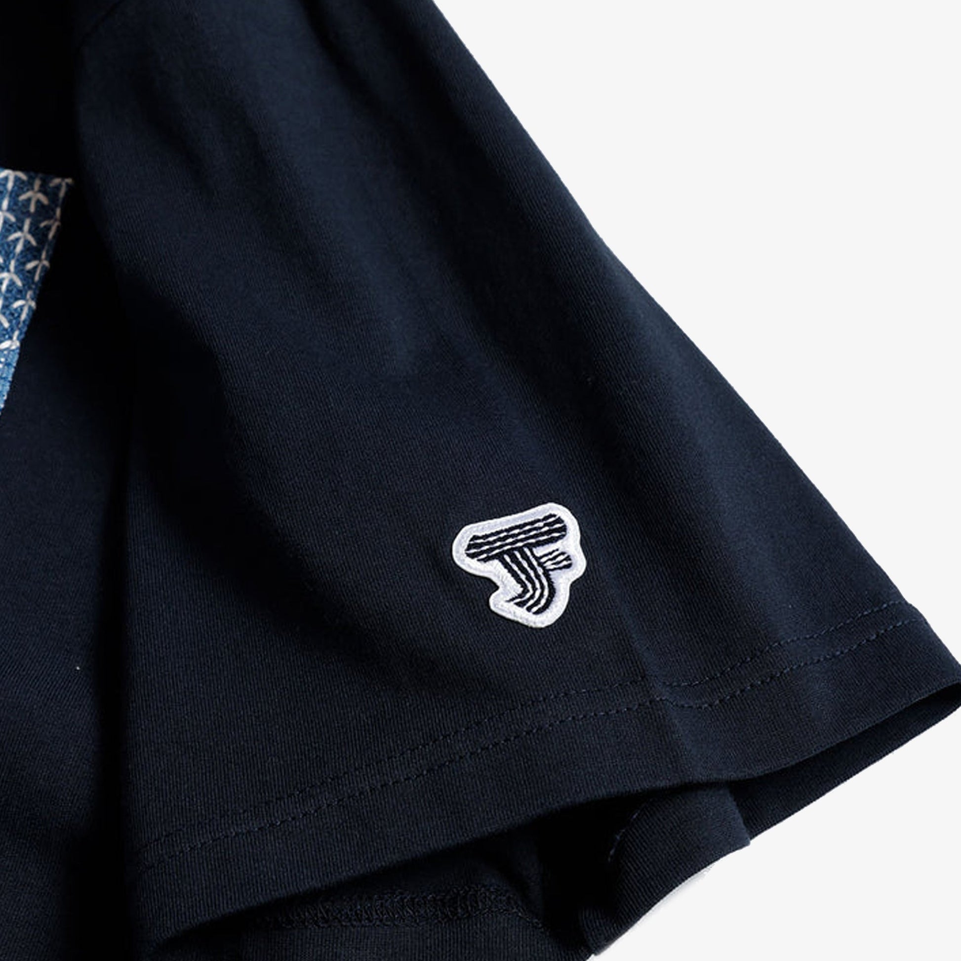 FDMTL | ORIGAMI TEE { NAVY