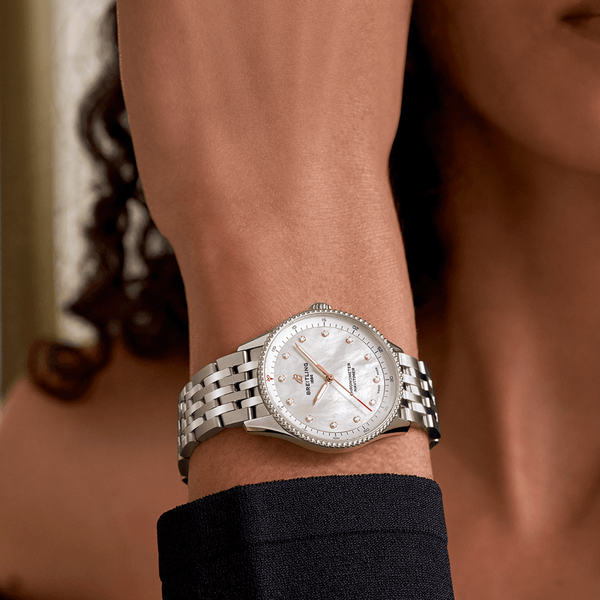 Breitling Navitimer Mother of Pearl Dial Unisex 32mm