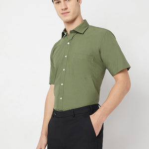 Wrinkle Free Half Sleeve Shirt