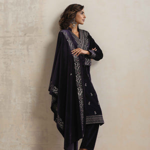 trueBrowns Purple Velvet Embroidered Kurta Pant Dupatta Set